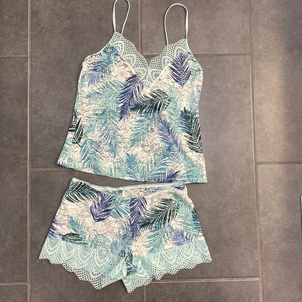 In Bloom by Jonquil Act Naturally Camisole & Shorts Pajamas XS